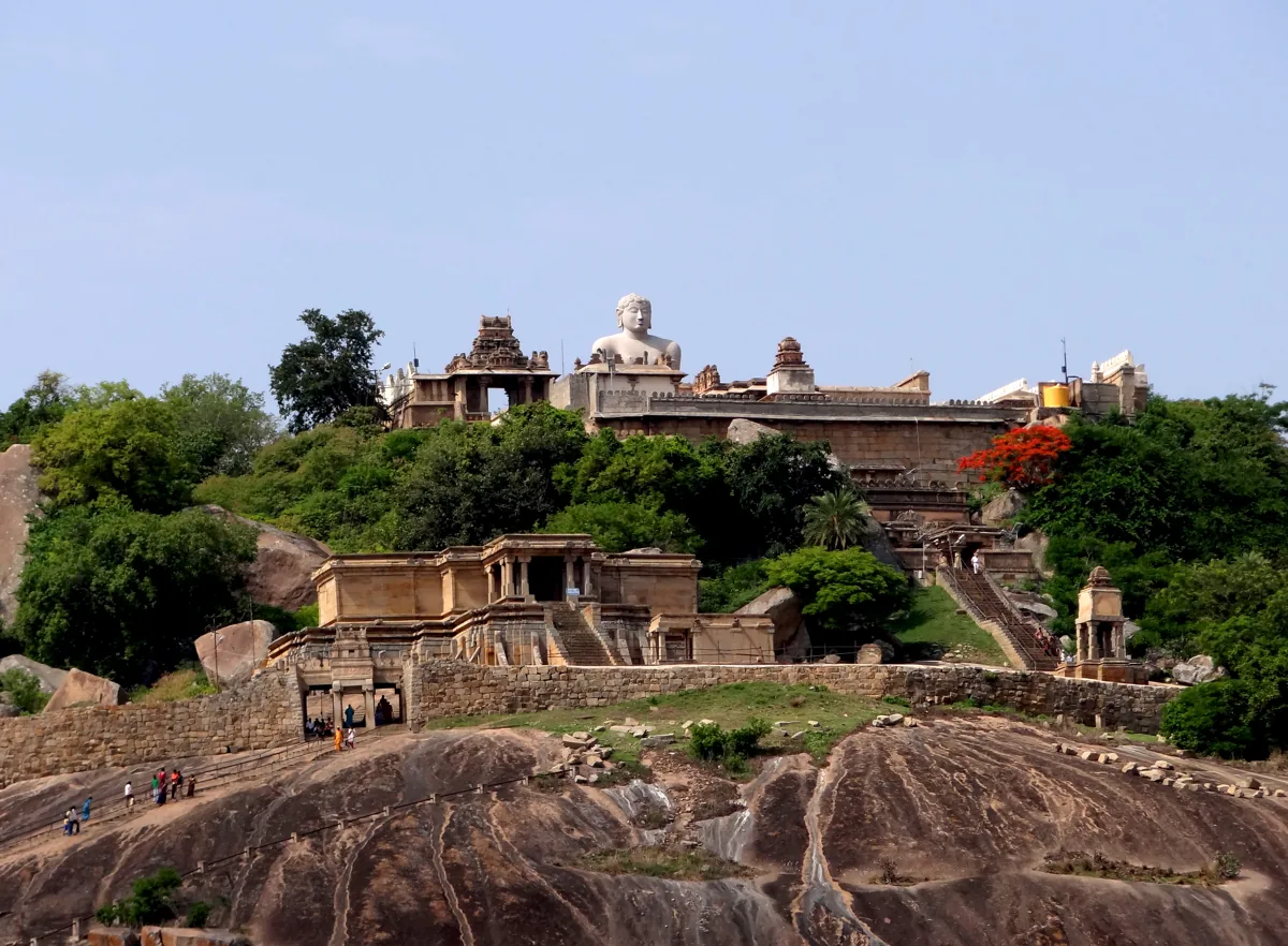 Bengaluru – Shravanabelagola – Hassan