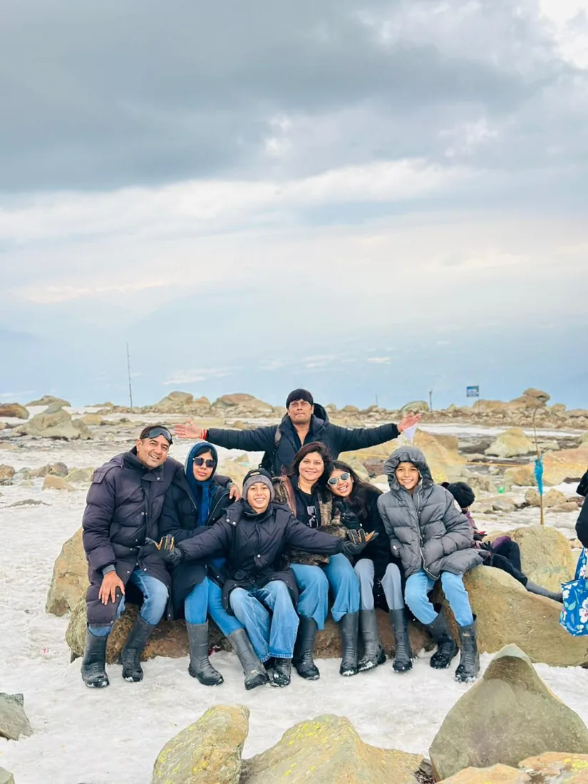 Verified traveller on their Kashmir trip